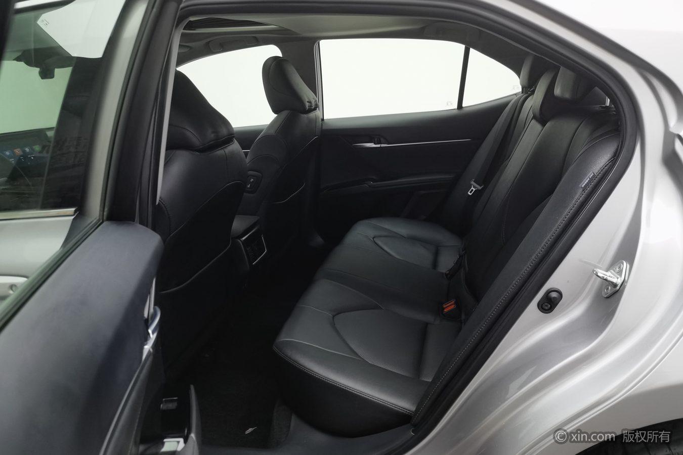 Toyota Camry id 4438207 из Китая 19