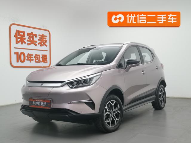 BYD Yuan 2023 года выпуска