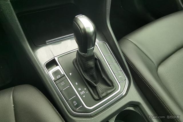 Volkswagen Golf Sportsvan 2019 280 TSI AT VI — фото 15