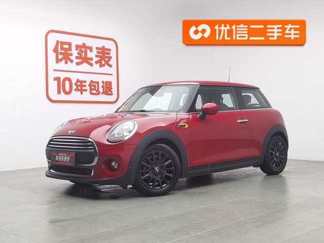 MINI Cabrio 2016 года выпуска