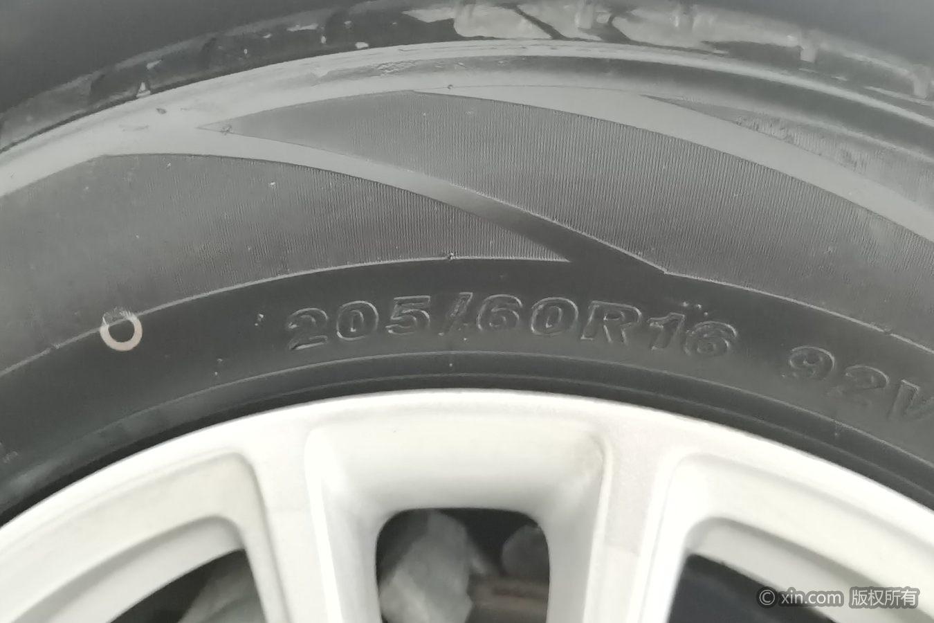 Ford Focus 2018 EcoBoost 180 AT Elite