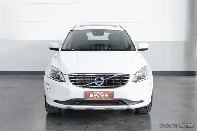 Volvo XC60 2015 T 5 AWD — фото 2
