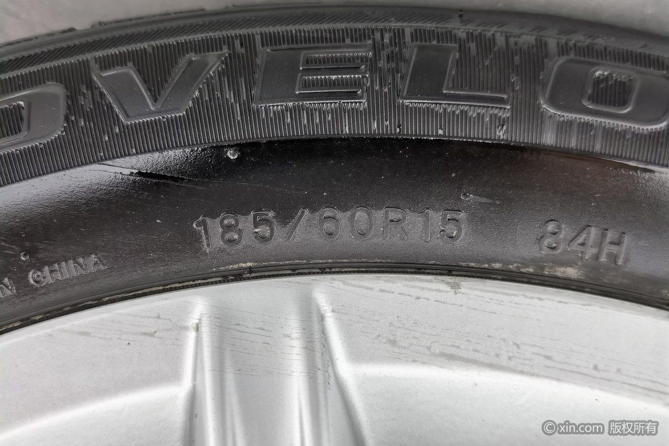 Volkswagen Polo 2014 1.4L AT Comfort