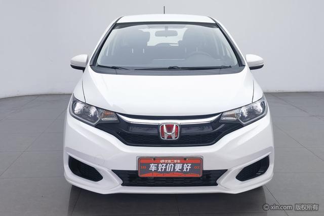 Honda Fit 2018 1.5 L CVT — фото 2