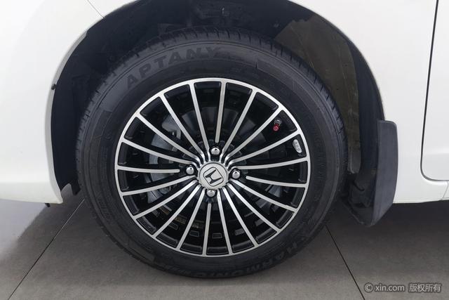 Honda Fit 2018 1.5 L CVT — фото 8