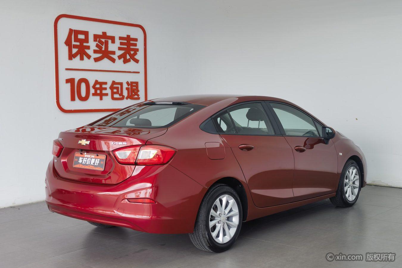 Chevrolet Cruze 2018 320 AT
