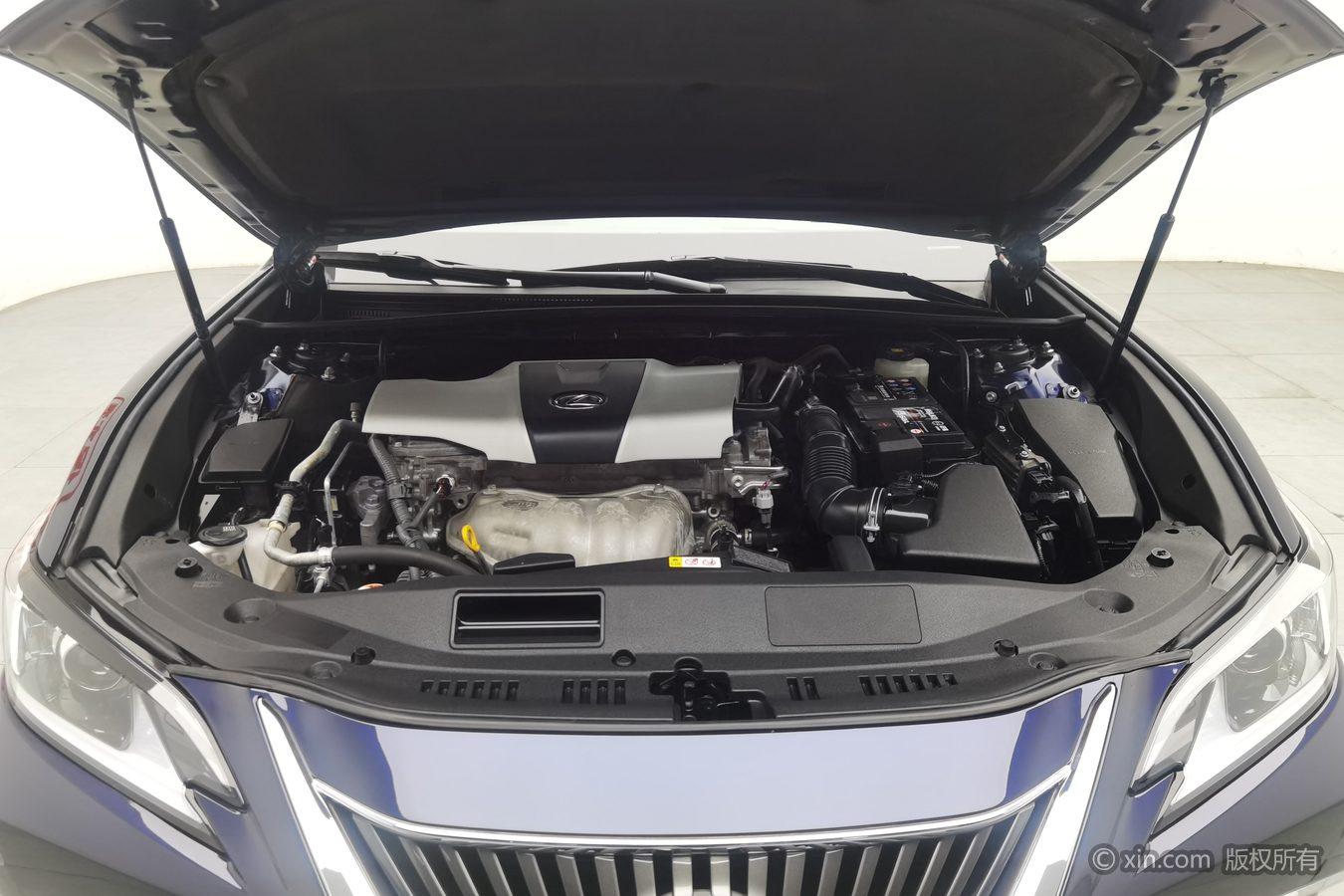 Lexus ES 2018 200 V