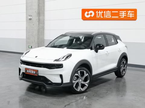 Lynk & Co 06