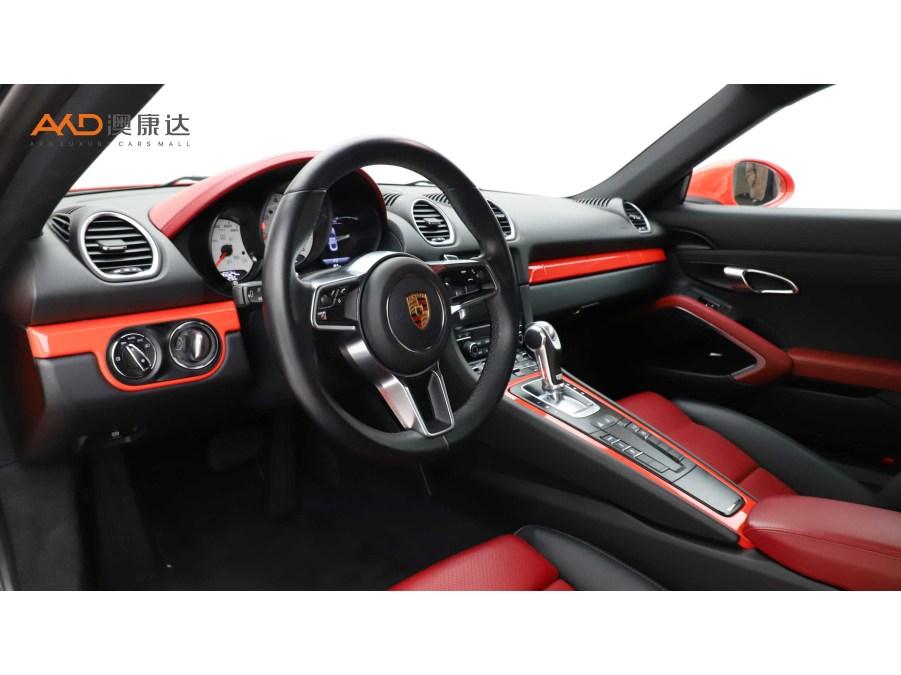 Porsche 718 2018 Cayman 2.0T