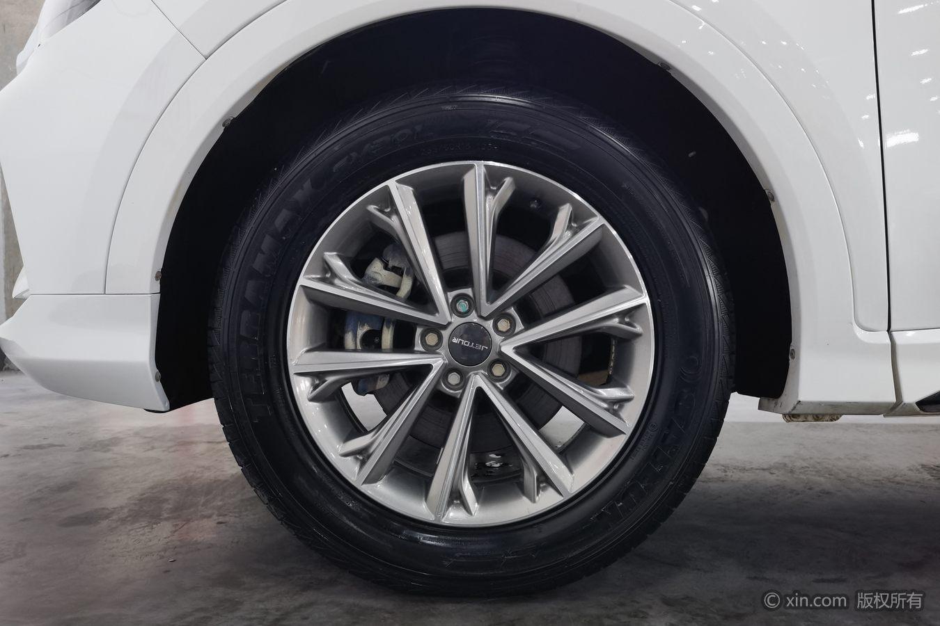 JETOUR X70 2021 1.5T DCT I 5 мест