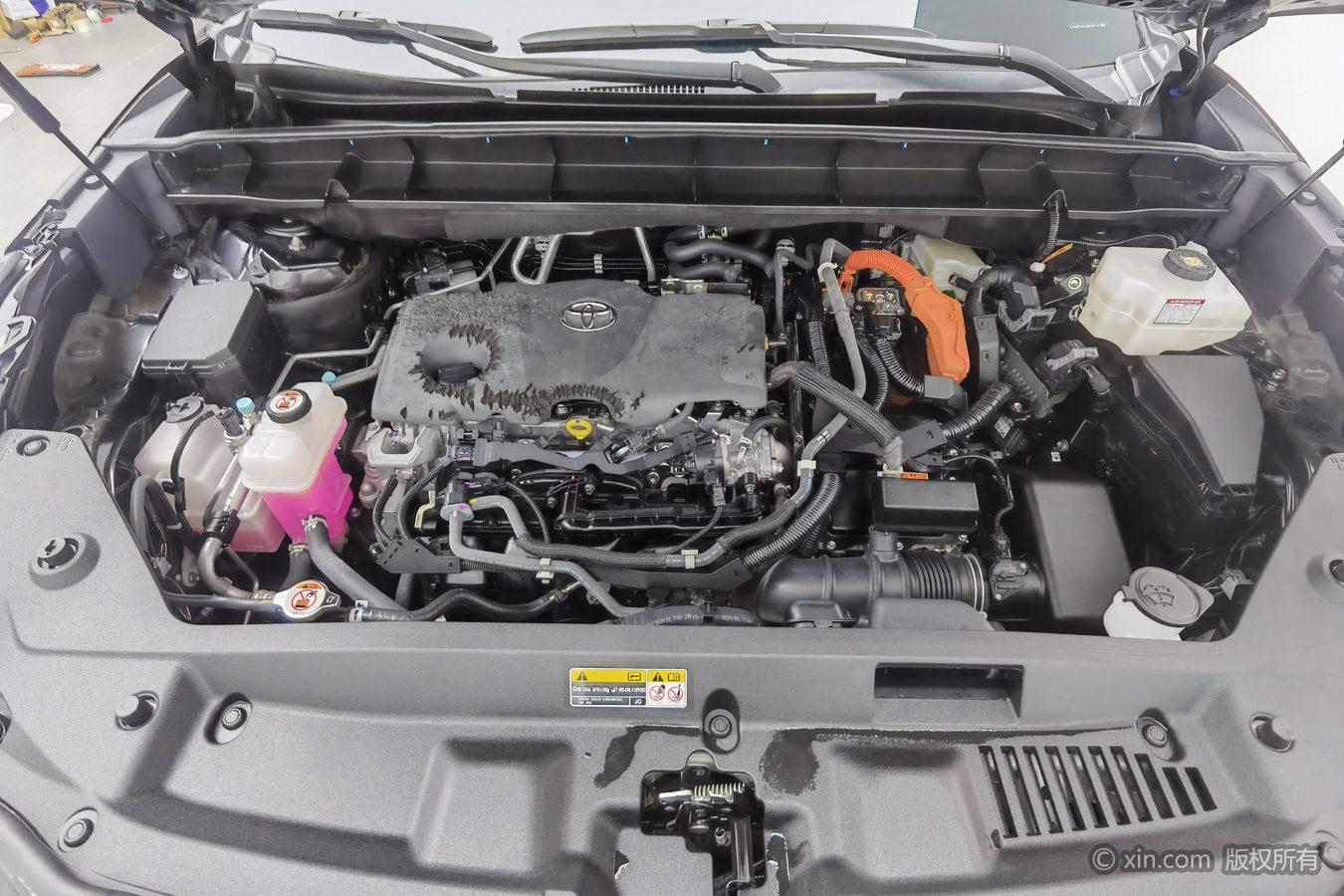 Toyota Highlander 2024 2.5L Luxury 7 мест