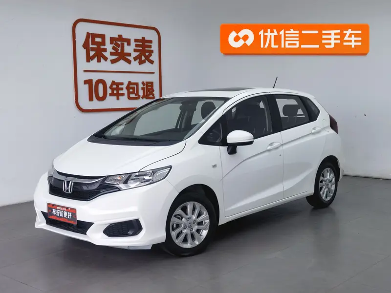 Honda Fit — фото 1