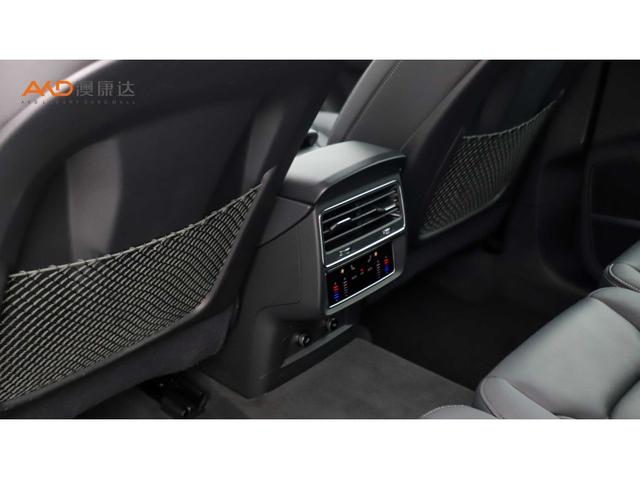 Audi Q7 2024 55 TFSI quattro S line Sport — фото 5