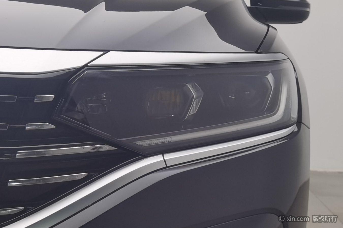 Volkswagen Passat 2023 330TSI Elite