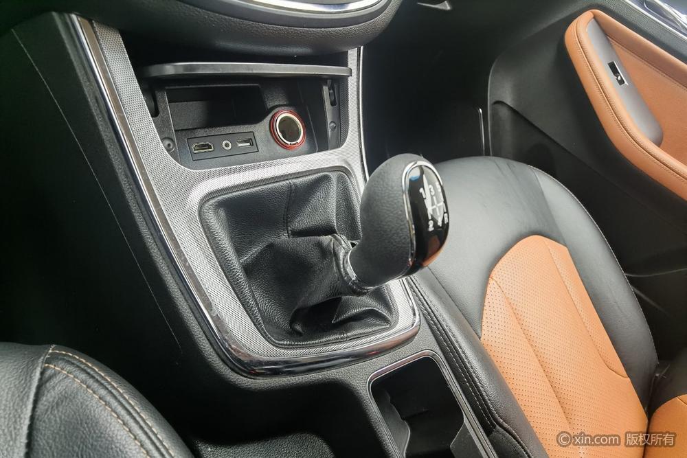 Baojun 560, фото 14