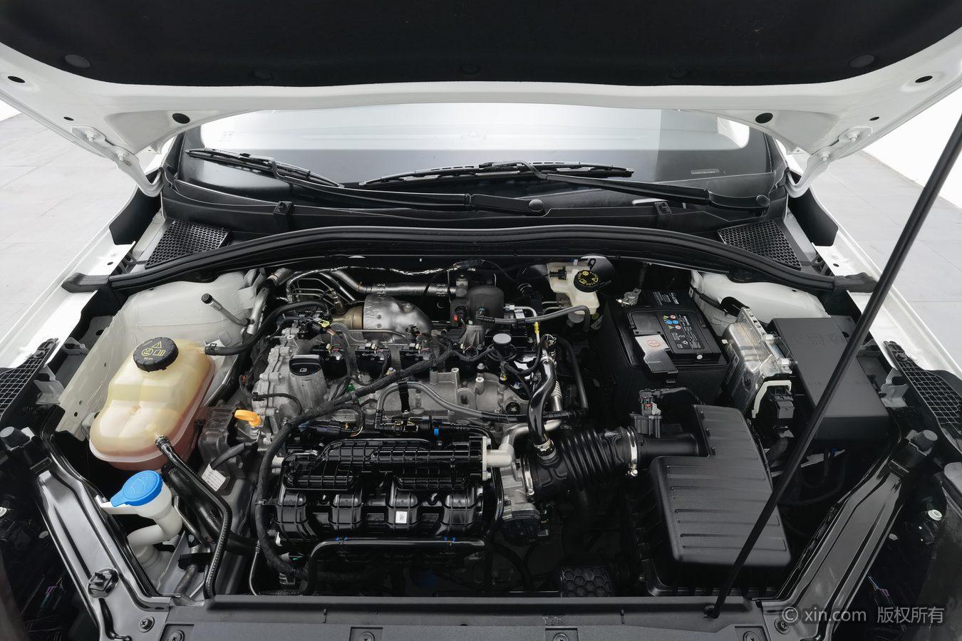 Roewe i5 — фотографии объявления, Фото 8
