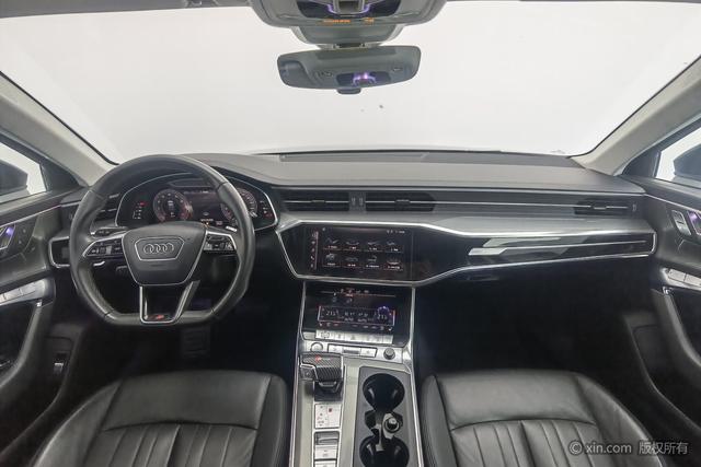 Audi A6 2020 Avant 45 TFSI — фото 13