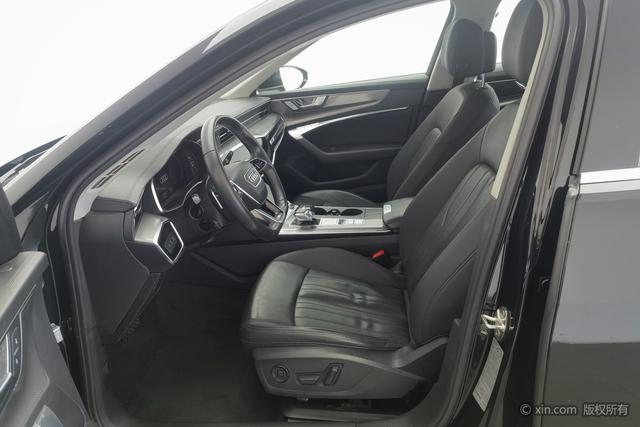 Audi A6 2020 Avant 45 TFSI — фото 17
