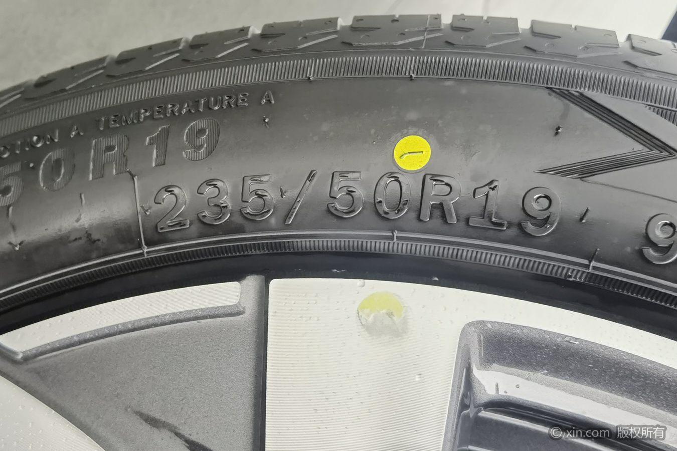 Geely Boyue L L 2025 2.0TD DCT