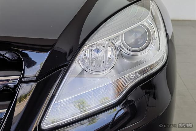 Mercedes-Benz R-Class 2015 R 320 4 MATIC Luxury — фото 7