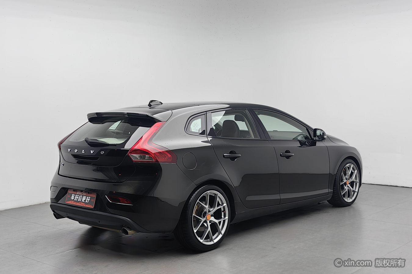 Volvo V40 2014 2.0T
