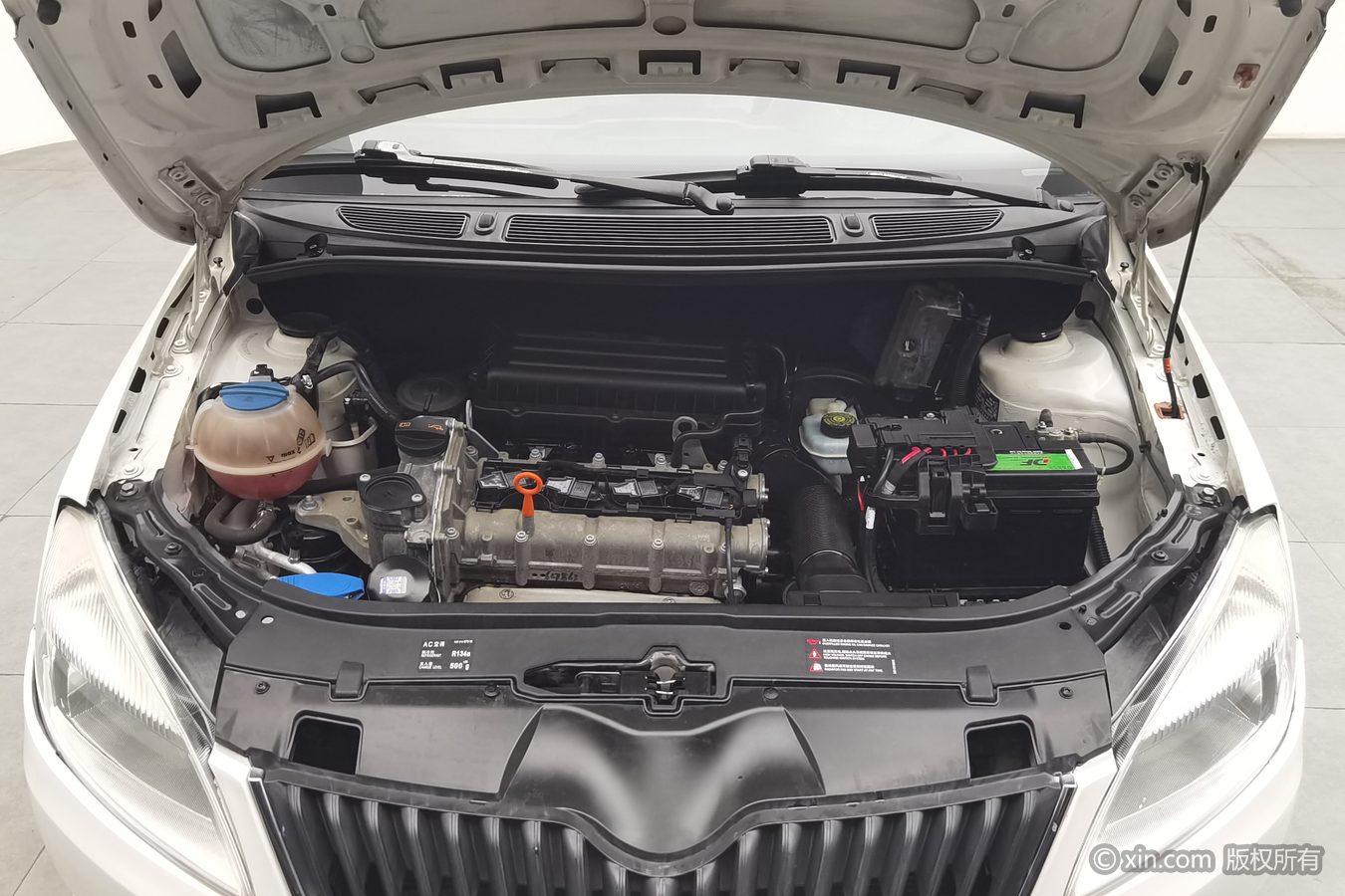Skoda Fabia 2012 1.4L MT