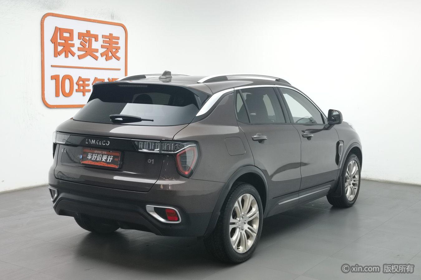 Lynk & Co 01 2017 2.0T Pro