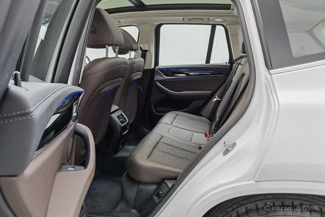 BMW X3 2022 x Drive 25i M — фото 19