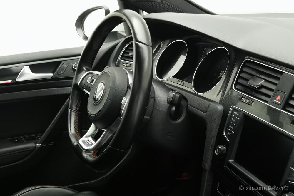 Volkswagen Golf GTI, фото 12