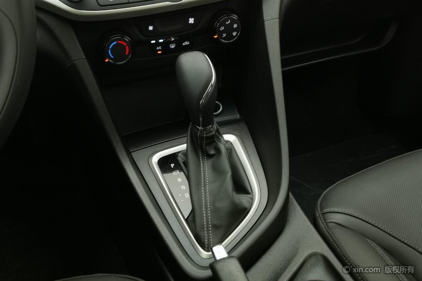 Buick Excelle — фотографии объявления, Фото 18