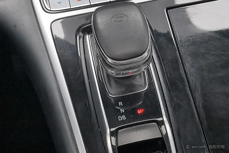 Trumpchi GACTrumpchi M8 — фото 10