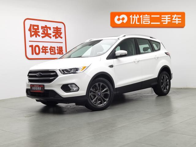 Ford Kuga 2019 года выпуска