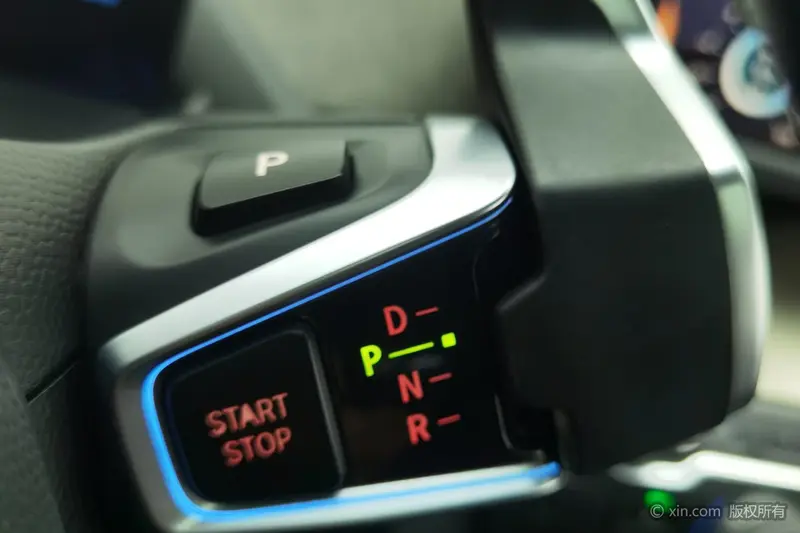 BMW i3 — фото 10