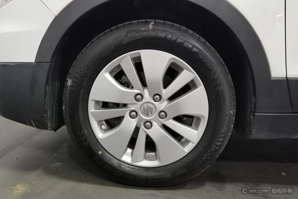 Suzuki S-Cross, фото 8