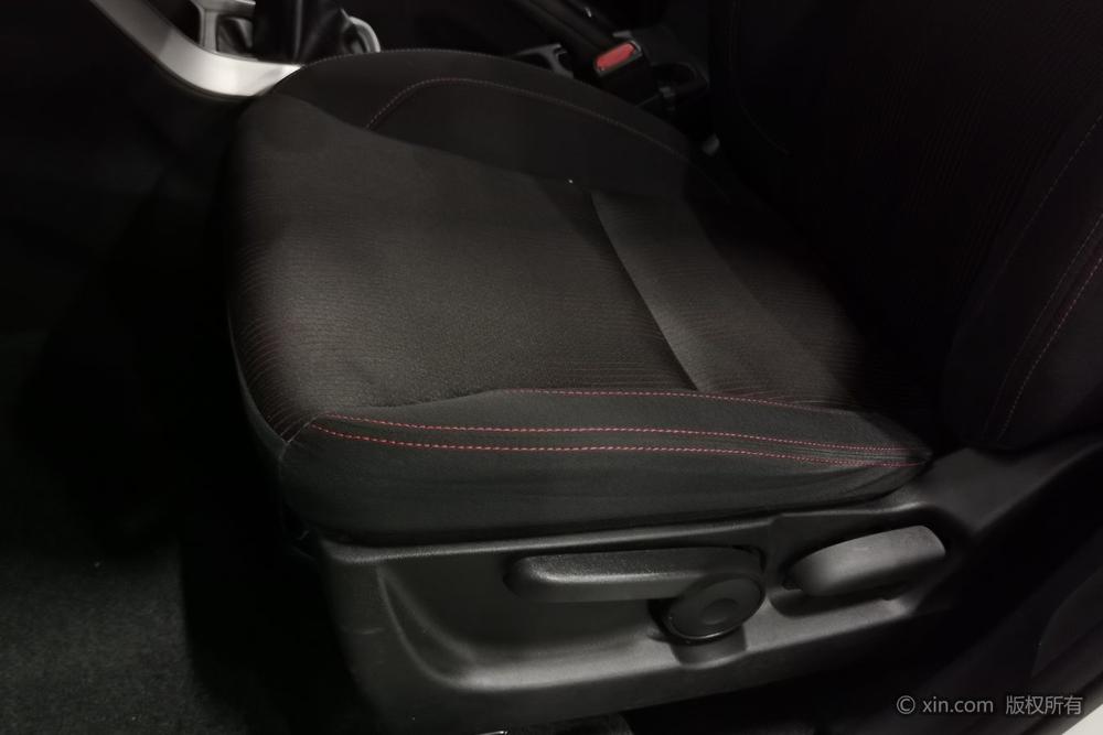 Suzuki S-Cross, фото 19