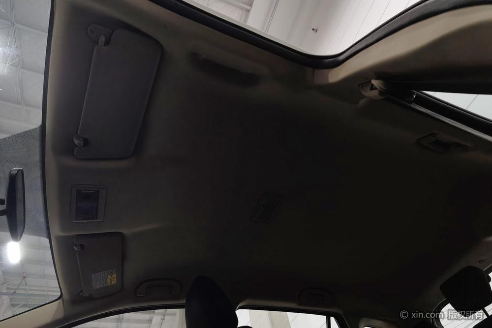 Suzuki S-Cross, фото 21