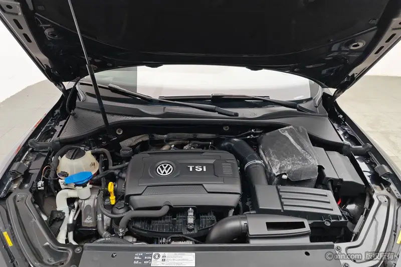 Volkswagen Passat — фото 6