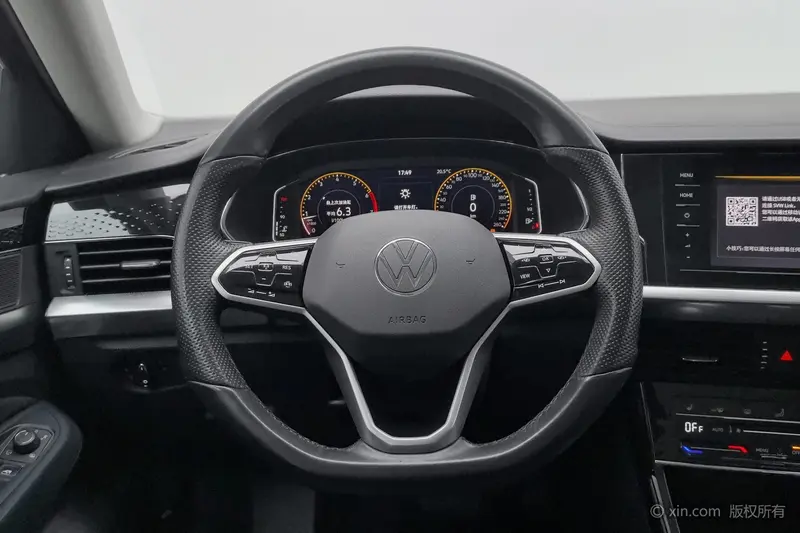 Volkswagen Passat — фото 9