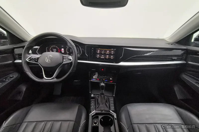 Volkswagen Passat — фото 8
