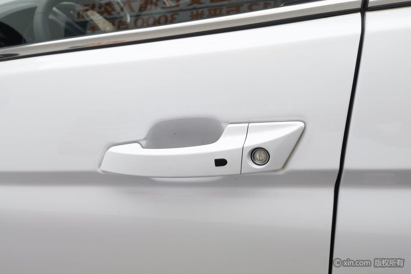 Changan CS75 2014 1.8T AT Elite IV