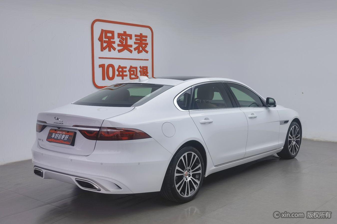 Jaguar XFL 2024 2.0T P250 Premium Luxury