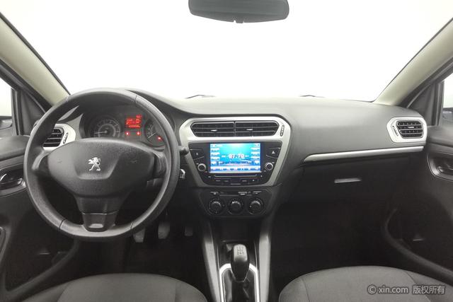 Peugeot 301 2016 1.6 L MT — фото 13