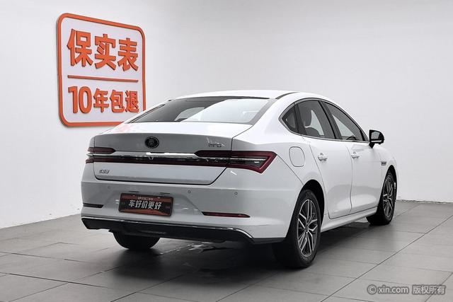 BYD Qin Pro DM id 3857768 из Китая 11