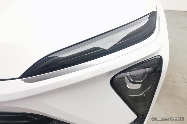 Weilai ES6 2021 Темно-серый из Китая