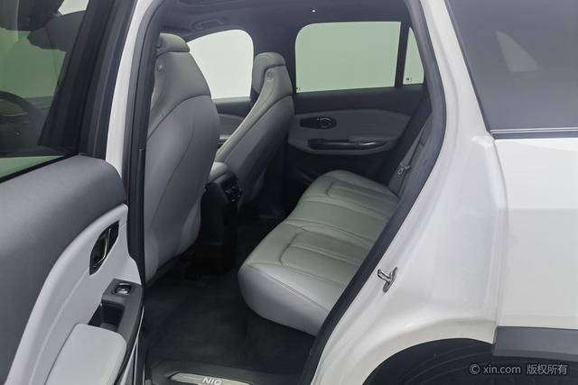 Weilai ES6 2021 Темно-серый из Китая, фото 2