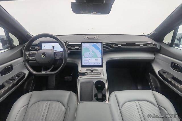 Weilai ES6 2021 Темно-серый из Китая, фото 3