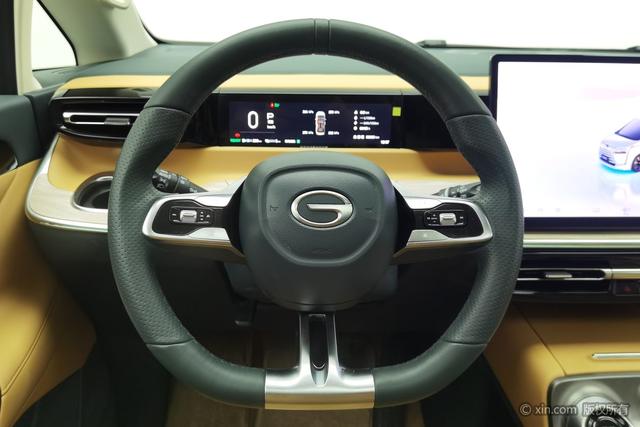 Trumpchi E8 PHEV 2024 2.0 ATK 150km MAX — фото 14