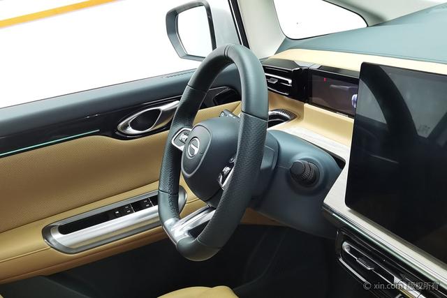 Trumpchi E8 PHEV 2024 2.0 ATK 150km MAX — фото 16