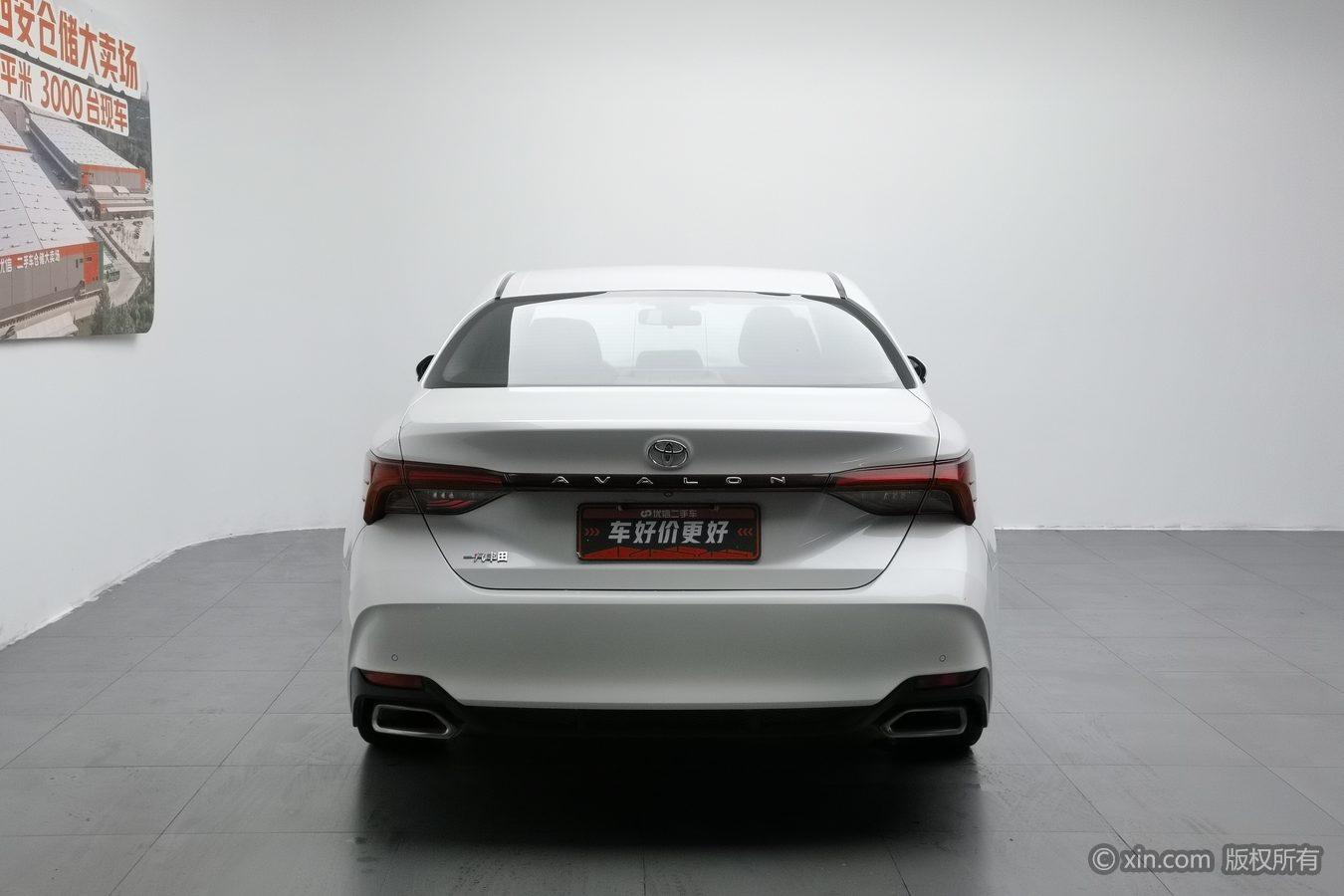 Toyota Avalon 2019 2.0L XLE Premium VI