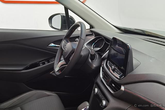 Chevrolet Orlando 2018 Redline 530 T AT (5+2 ) V — фото 16